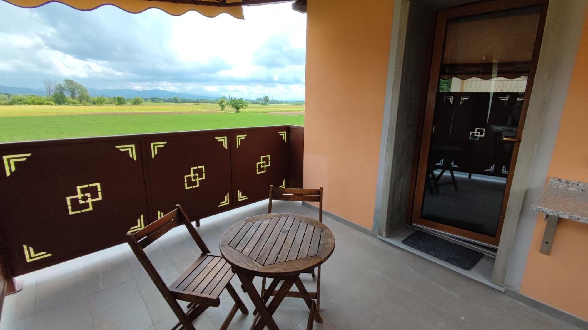 Agriturismo Cjargnei Povoletto Luaran gambar