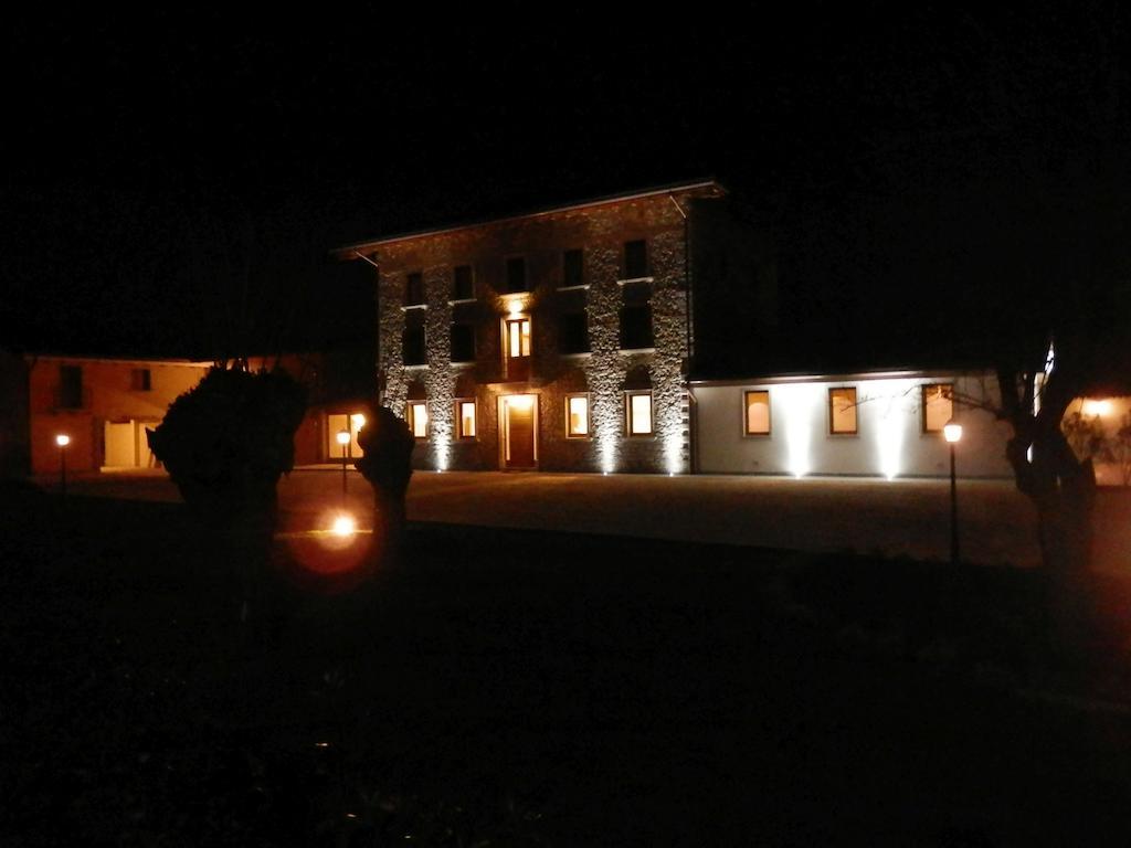 Agriturismo Cjargnei Povoletto Luaran gambar